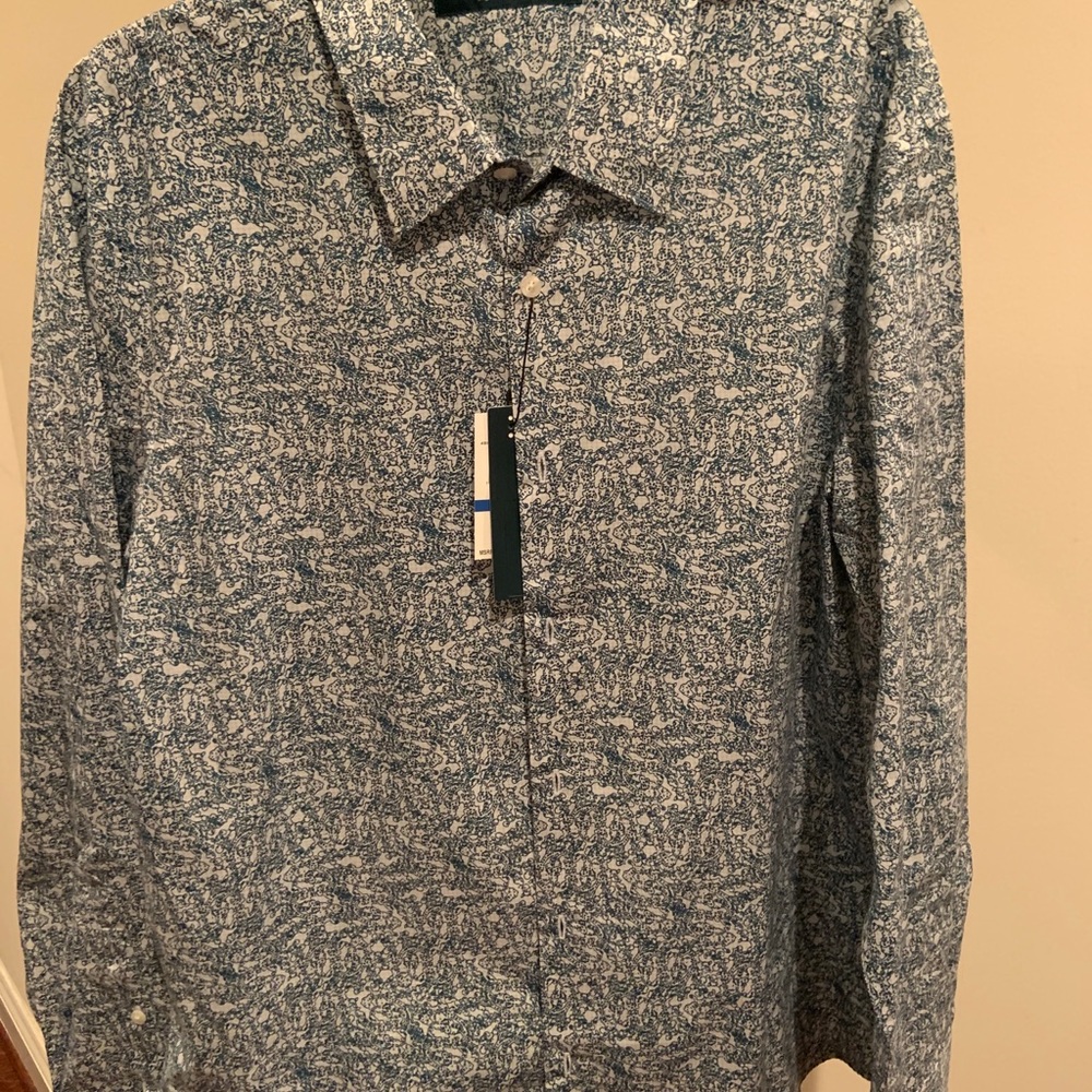 New XL Men’s Shirt